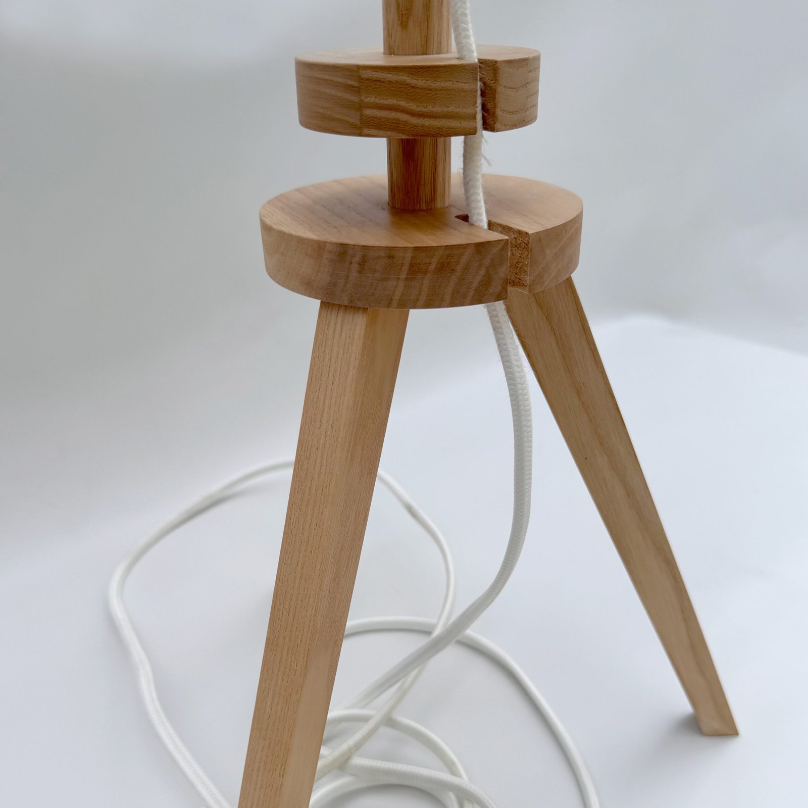 IKEA LAUTERS Table Lamp – Ash/White - Image 6