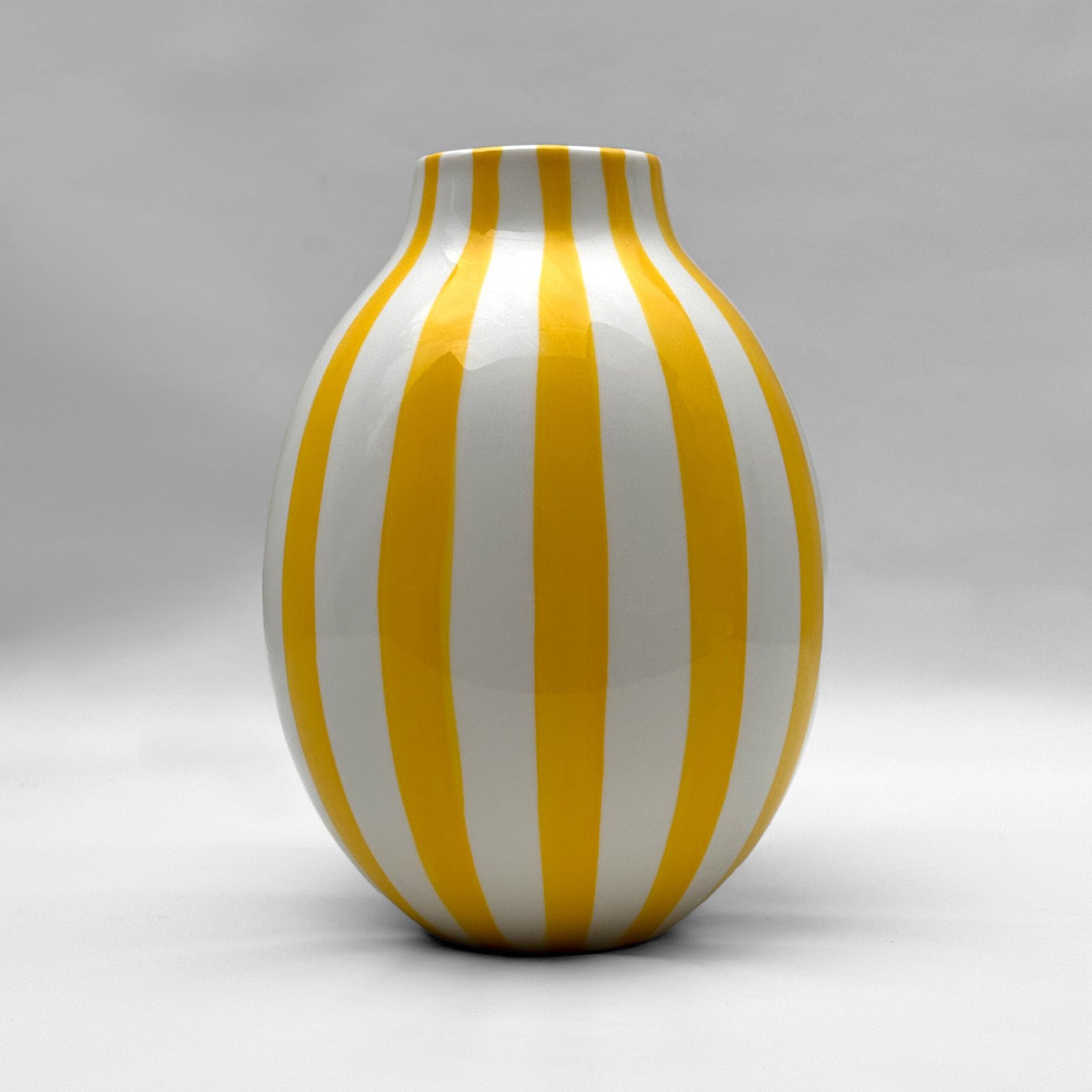 IKEA BLODBJÖRK Vase – Stripe White/Yellow - Image 7